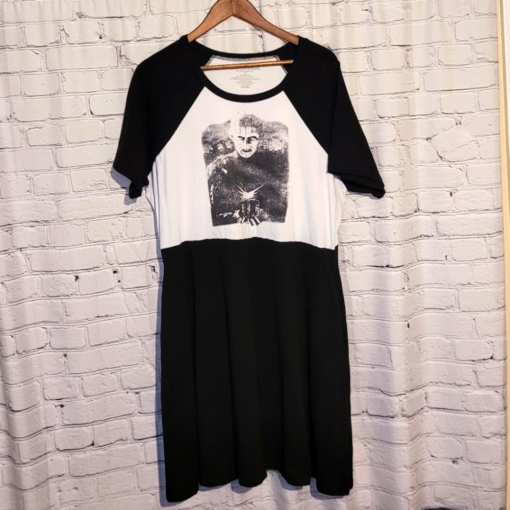 Dress- Hellraiser III: Hell On Earth 